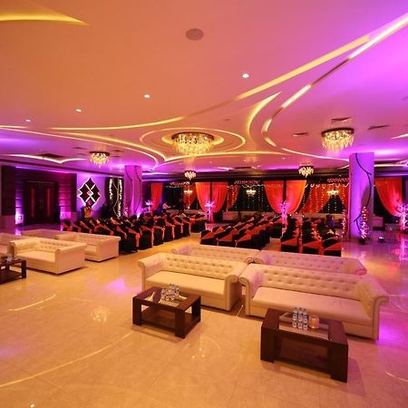 Hotel Prince Viraj Джабалпур Екстериор снимка