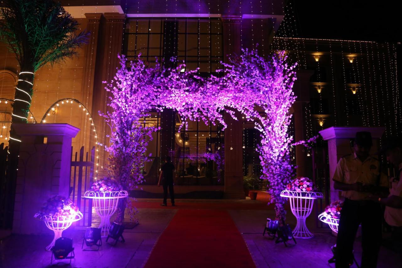 Hotel Prince Viraj Джабалпур Екстериор снимка
