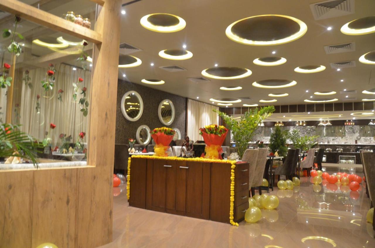 Hotel Prince Viraj Джабалпур Екстериор снимка
