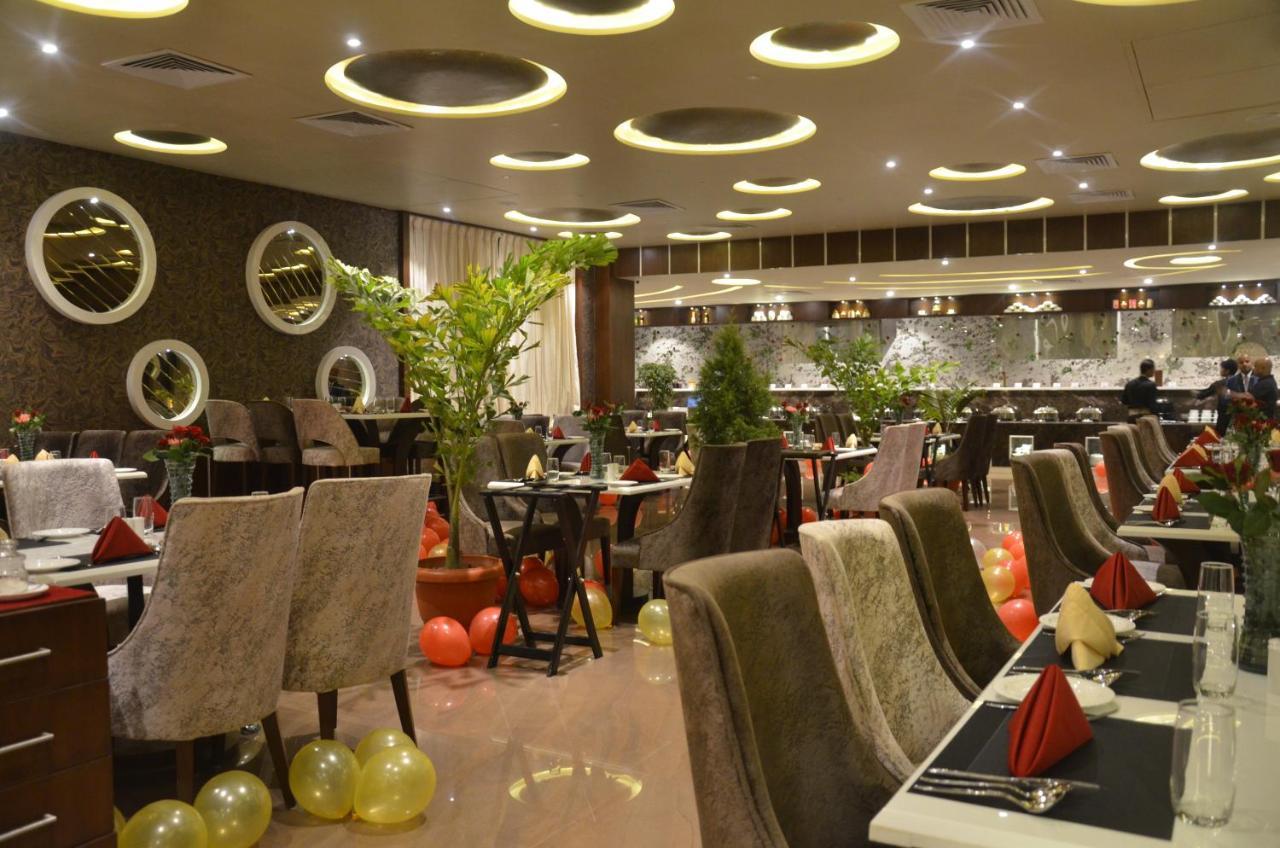 Hotel Prince Viraj Джабалпур Екстериор снимка
